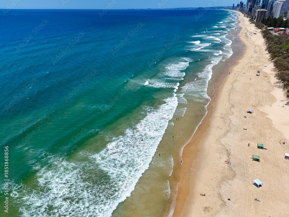 Obraz premium Aerial Drone View of Main Beach Coastline on the Gold Coast, Queensland, Australia