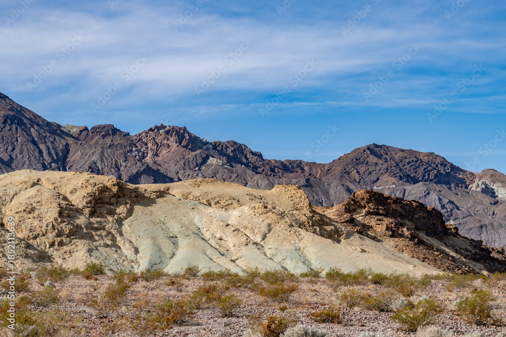 Obraz premium Death Valley National Park, Inyo County, California. Black Mountains (Amargosa Range System). Artist Drive Formation with Alluvial deposits near Ryan (former mining community). Furnace Creek Wash Road