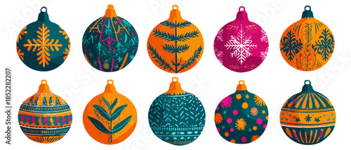 다채로운 패턴과 디자인의 크리스마스 장식 공 모음, 흰색 배경에 분리됨