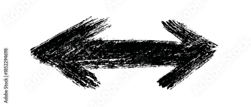 Freccia bidirezionale disegnata a mano con texture pennellata nera su sfondo trasparente.