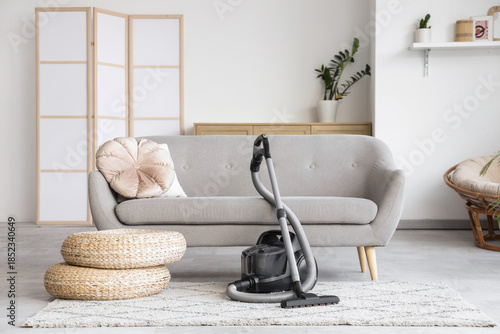 Modern vacuum cleaner with ...