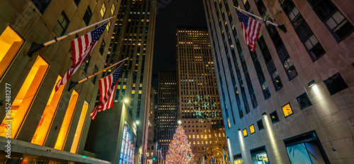 Canvas Print New York winter holiday night in Manhattan