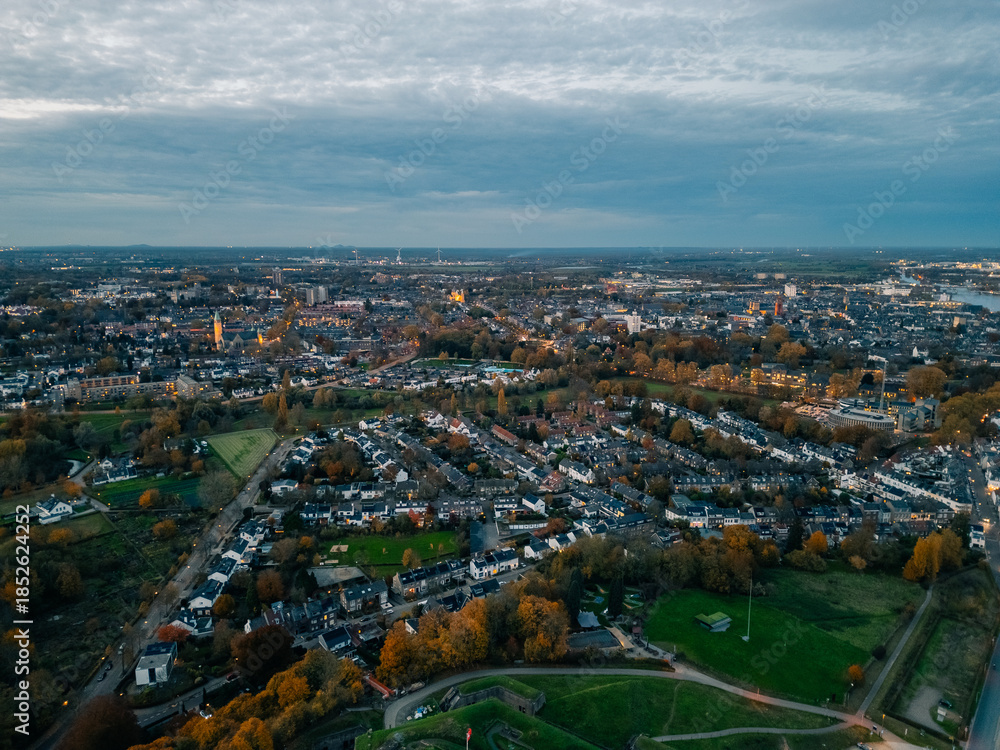 Obraz premium aerial view of Maastricht by night, Netherlands