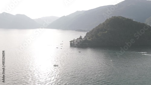 boats on the lake como , italy , villa del balbianello