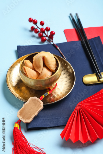 Chinese tableware with fort...