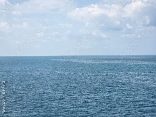 Obraz na plátne vast expanse of ocean background