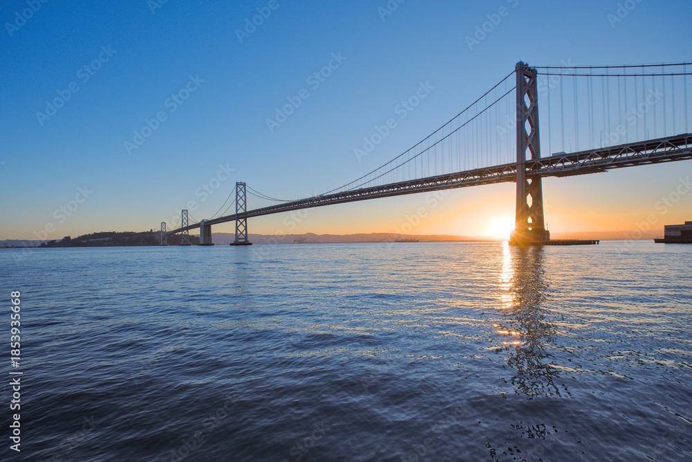 Fototapeta premium Morning Sunrise at San Francisco – Oakland Bay Bridge