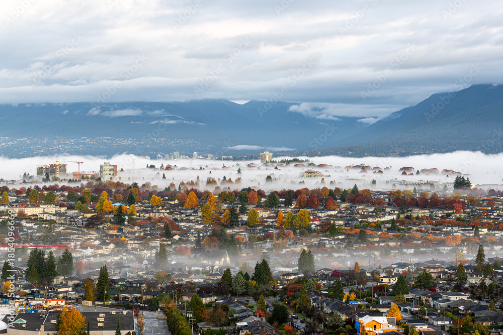 Fototapeta premium Overlook north Burnaby BC from Concord Brentwood tower C during sunrise