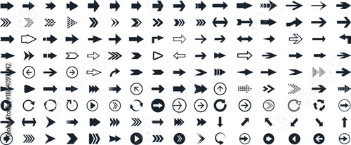 Set arrow icons. Collection different arrows sign. Set different cursor arrow direction symbols in flat style. black arrows icons, Vector illustration. 