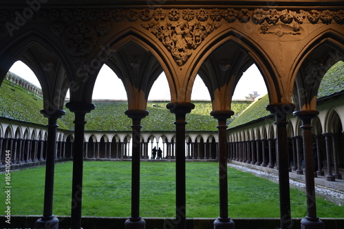 Billede på lærred Cloître du Mont-Saint-Michel