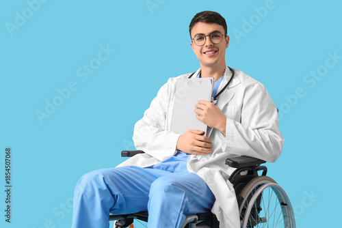 Male doctor in wheelchair w...