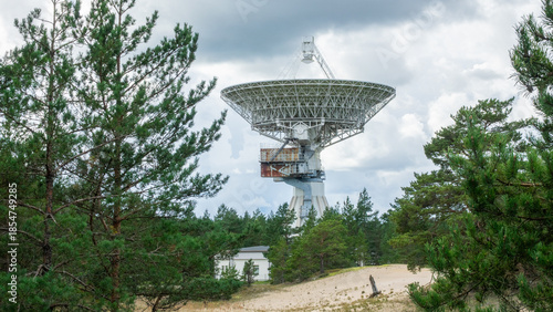 Das Teleskop von Irbene in Lettland im Baltikum zur Überwachung von Weltraum, Ostsee und zur Spionage