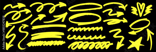 Minimal underline design meets an intuitive arrow layout. Marker ink introduces highlight emphasis, and underline repeats the arrow with balanced marker texture.