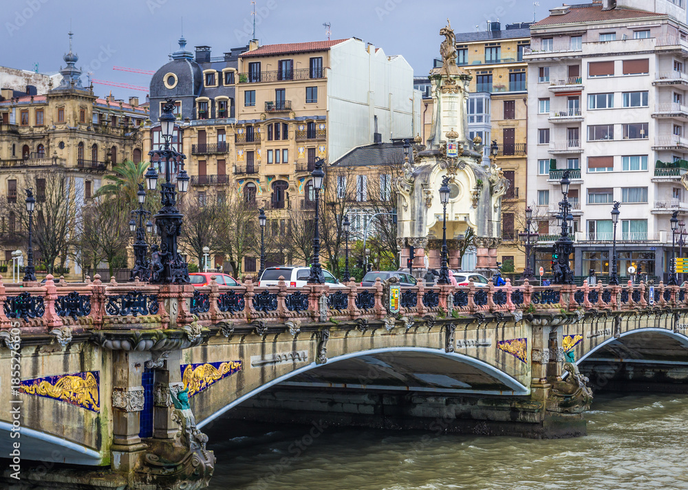 Fototapeta premium Maria Cristina Bridge in San Sebastian city also known as Donostia, Spain