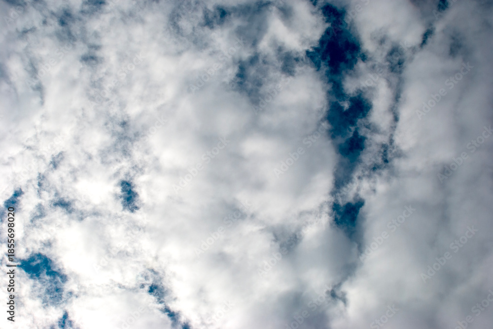 Obraz premium Cloudy Sky Background with Natural Light and Texture