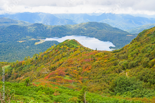 秋の燧ヶ岳から望む尾瀬沼