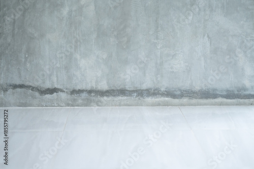 concrete wall with concrete floor