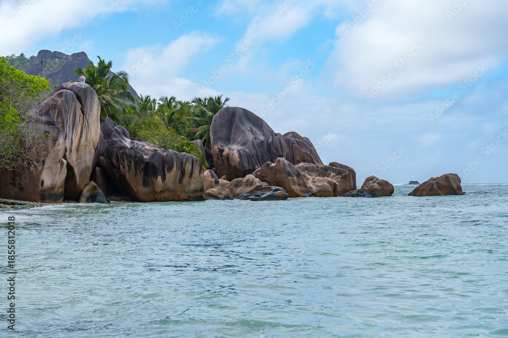 Fototapeta premium La Digue Anse Source D'Argent the best beach on the Seyschelles