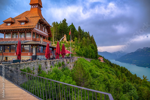 Obraz na płótnie Elevated view of Lake Brienz and the surrounding Alps from the Harder Kulm restaurant terrace in Switzerland