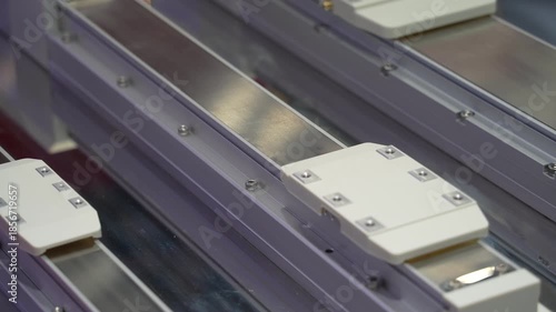 high quality and precision linear ball bearing guide of machine for industrial work 