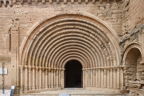 Romanesque monastery of Santa Maria de Sijena. Semicircular arch. Spain