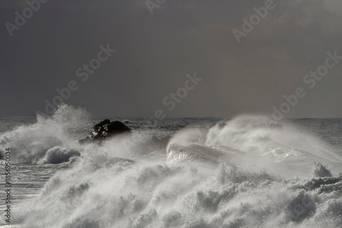 Wallpaper Mural December rough sea Torontodigital.ca