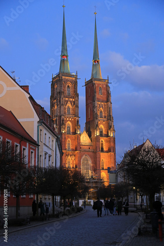 Cathedral street at night vertical - St John the Baptist Cathedral - Wroclaw, Poland