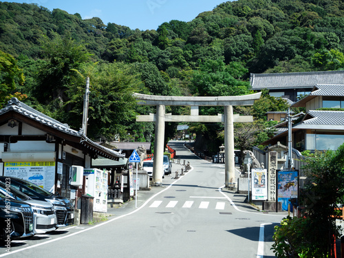 維新の道 京都霊山護国神社へ