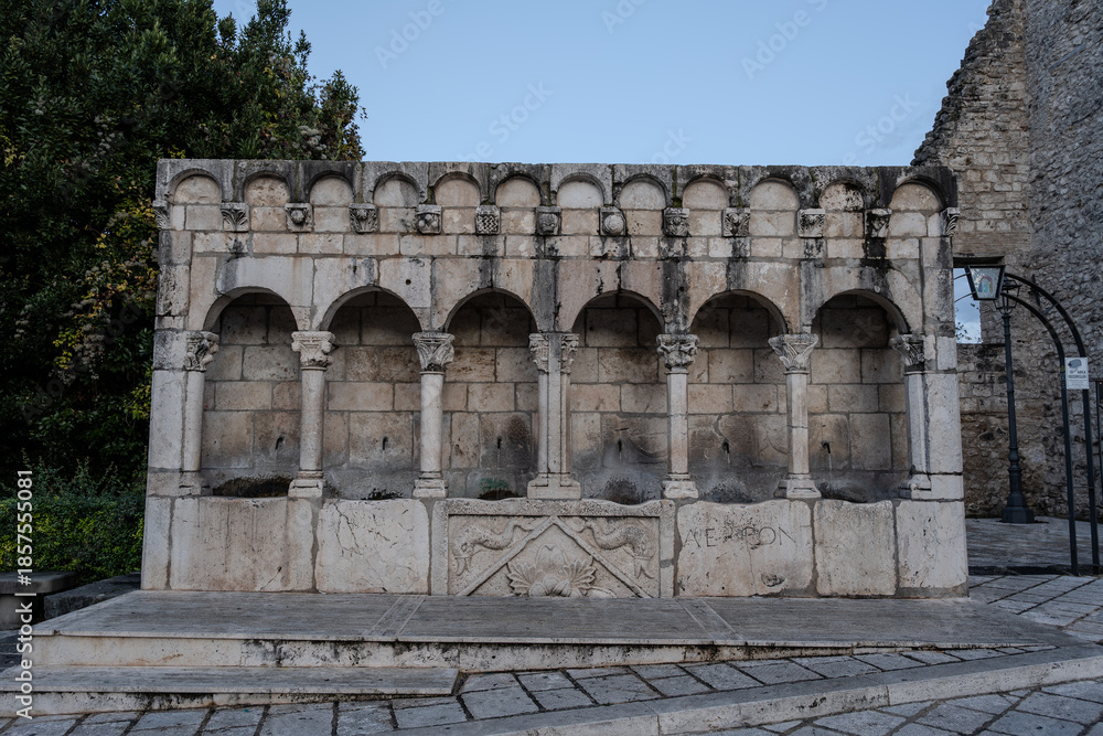 Obraz premium Is an elegant public fountain, as well as a symbol, of the city of Isernia.