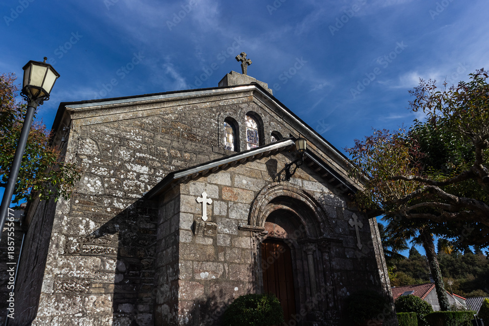 Fototapeta premium old chapel at way camino de santiago