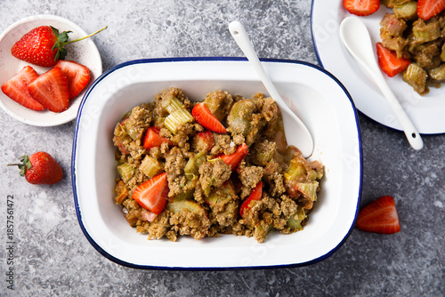 Strawberry rhubarb crumble