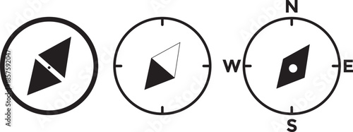 Compass icon vector on Transparent background. Discovery compass or navigational compass line art icon. Compass symbol in line
