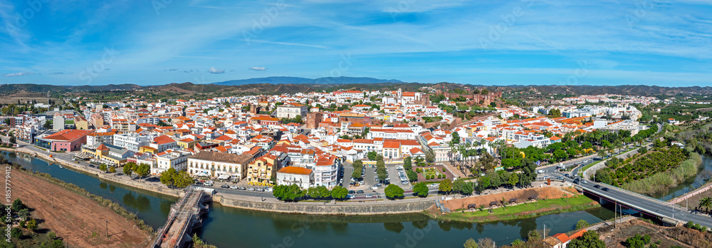 Obraz premium Aerial panorama from the historical town Silves in the Algarve in Portugal
