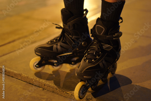 Patines, patinaje en el parque