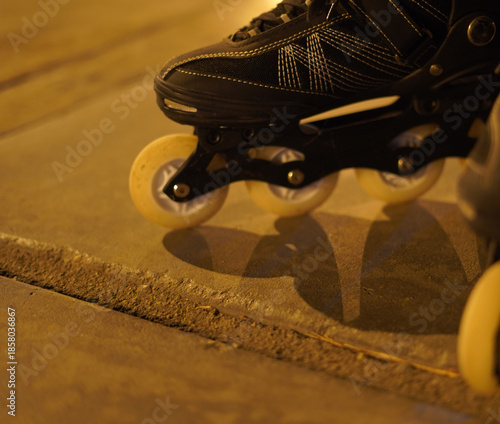 Patines, patinaje en el parque