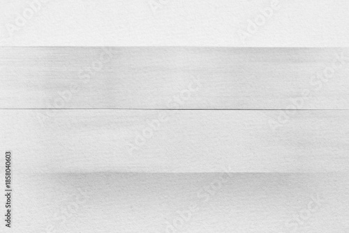 ぼやけた木のブロックと、白い紙