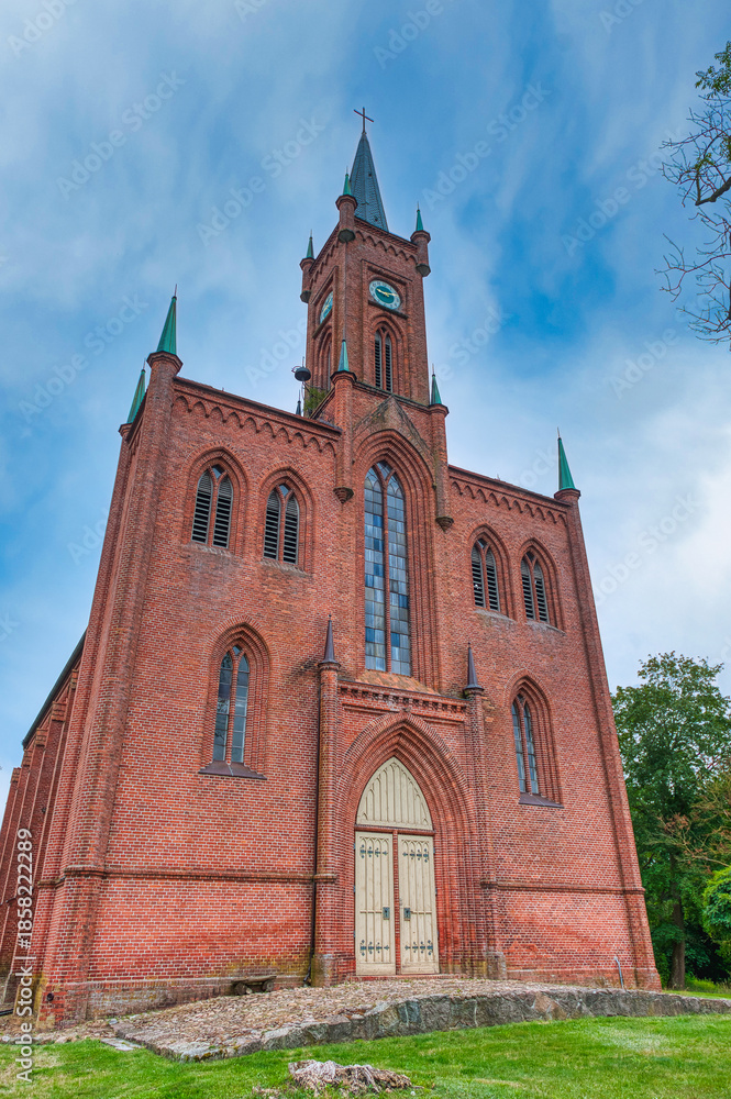 Obraz premium Redefin is a municipality located in the Ludwigslust-Parchim district, in the federal state of Mecklenburg-Western Pomerania, Germany.