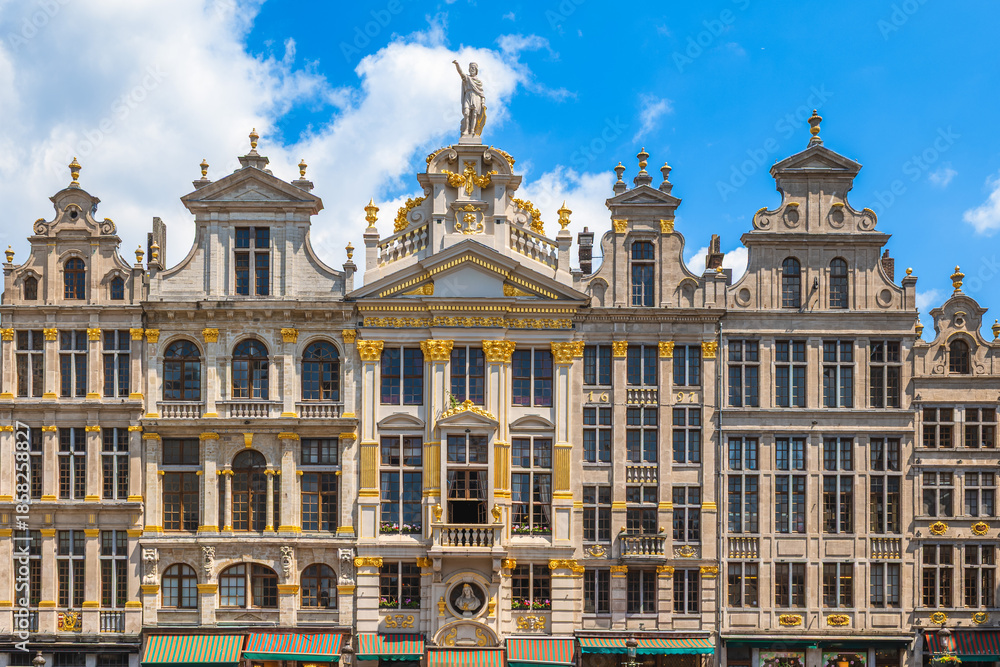 Fototapeta premium The facades and roofs of the houses bordering the Grand Place in Brussels, Belgium