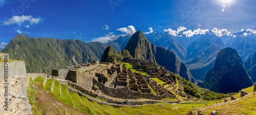 Canvas Print Machu Picchu city high resolution panorama