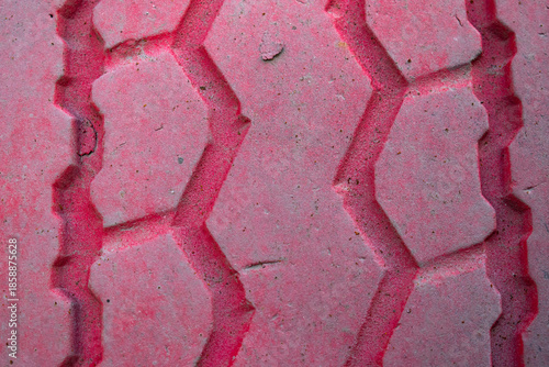 Textura de una forma de goma color rojo tipo llanta 