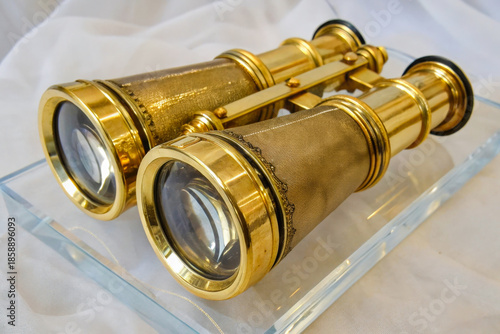 Wallpaper Mural a pair of binoculars on a clear base Torontodigital.ca