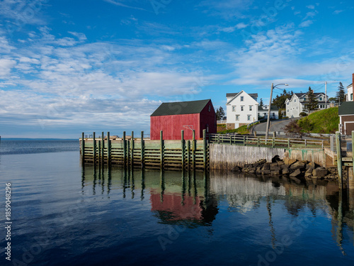 Schilderij op canvas houses on the bay of fundy