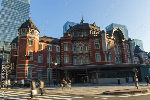 東京駅前（丸の内北口）
