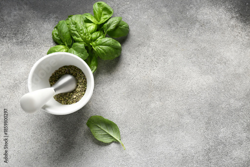 Fresh basil leaves and drie...