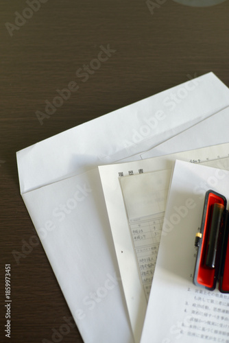封筒と履歴書
