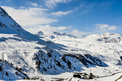 Bivio, Julierpass, Passstrasse, Passhöhe, Engadin, Alpen, Piz Turba, Piz Platta, Winter, Winterwanderweg, Wintersport, Neuschnee, Schneedecke, Graubünden, Schweiz