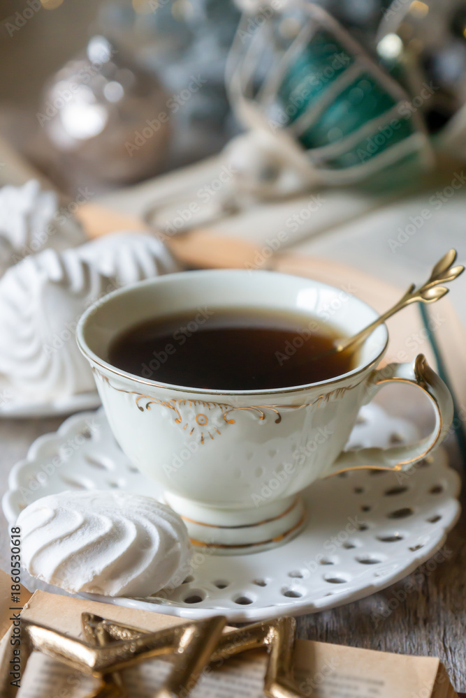 Obraz premium On the table there is New Year's tea 2026, coffee, gingerbread and pine cone cookies.