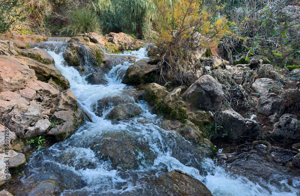 Fototapeta premium Queda do Vigario waterfall, Alte, Algarve, Portugal