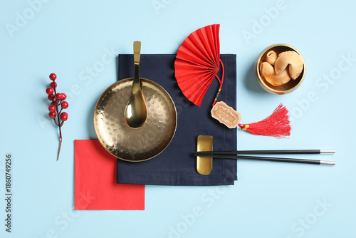 Chinese tableware with fort...