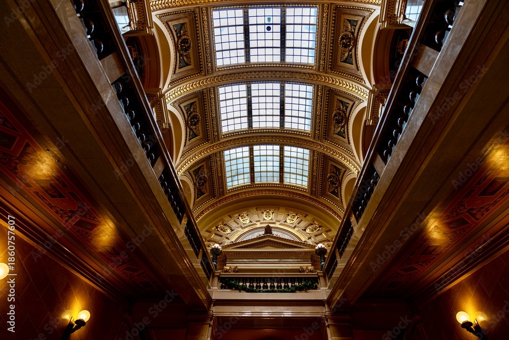 Obraz premium The Interior of the Wisconsin State Capitol Building